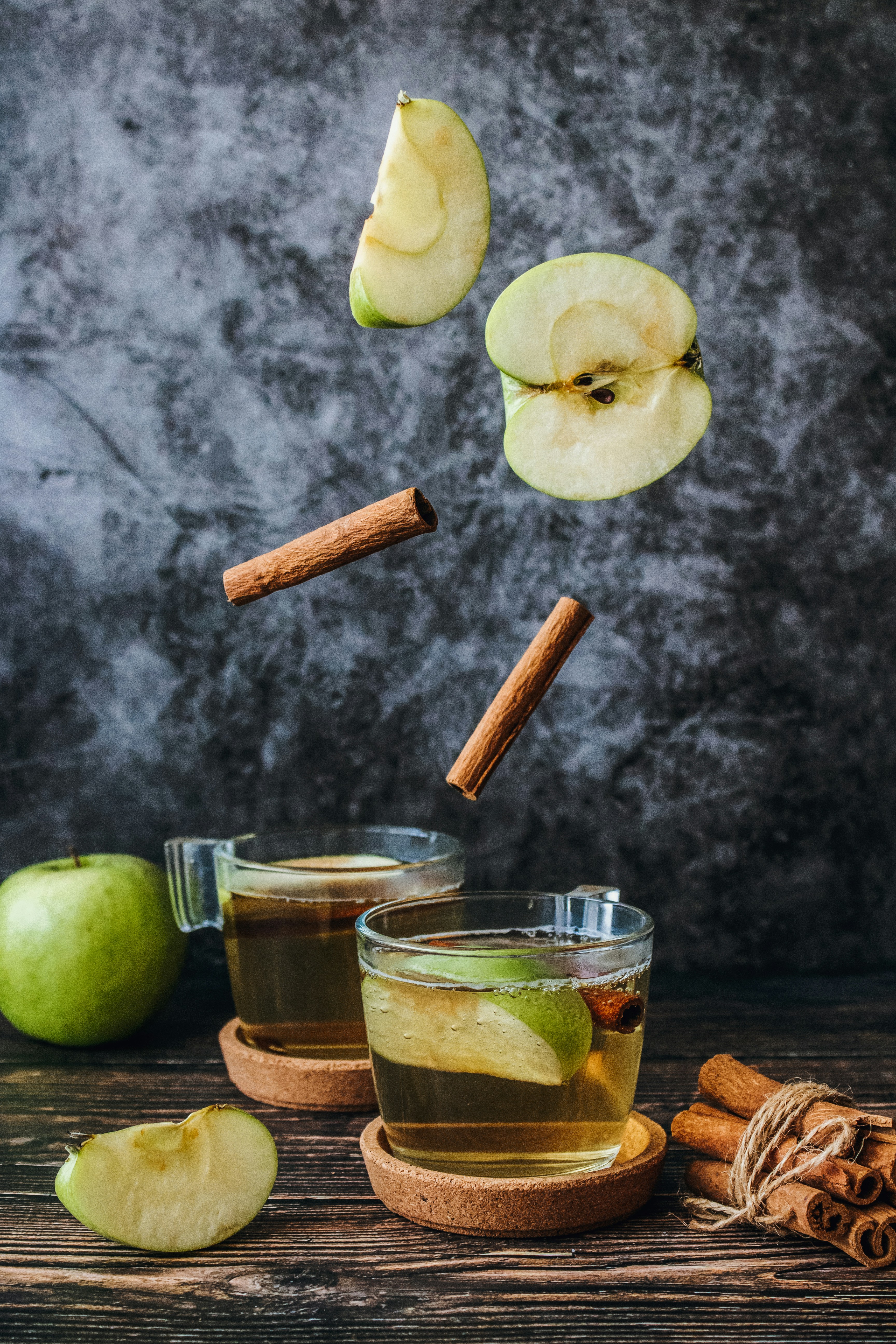 Quentão sem Álcool: bebida quente e aromática pra esquentar o encontro