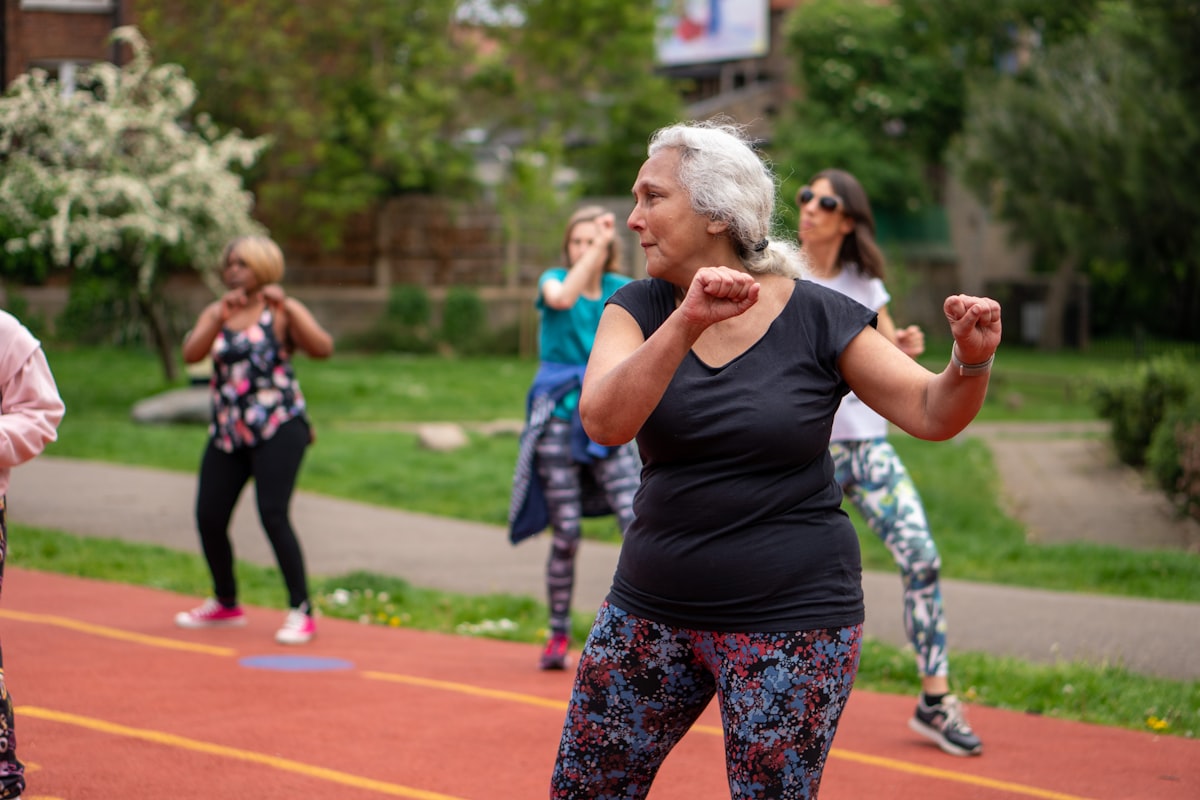 Caminhar sem pressa: o exercício mais simples também é um dos mais generosos